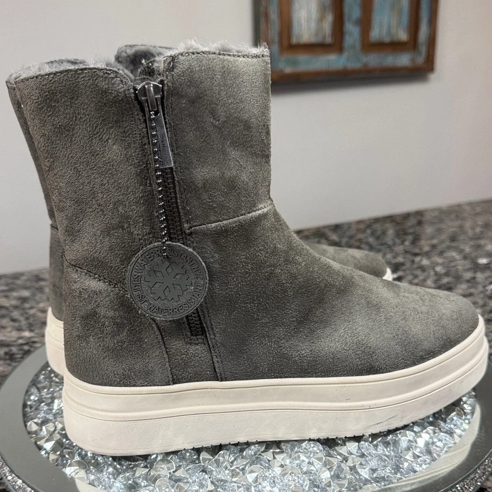 J Slides waterproof Winter Boots with Side Zipper and soft fur lining 8